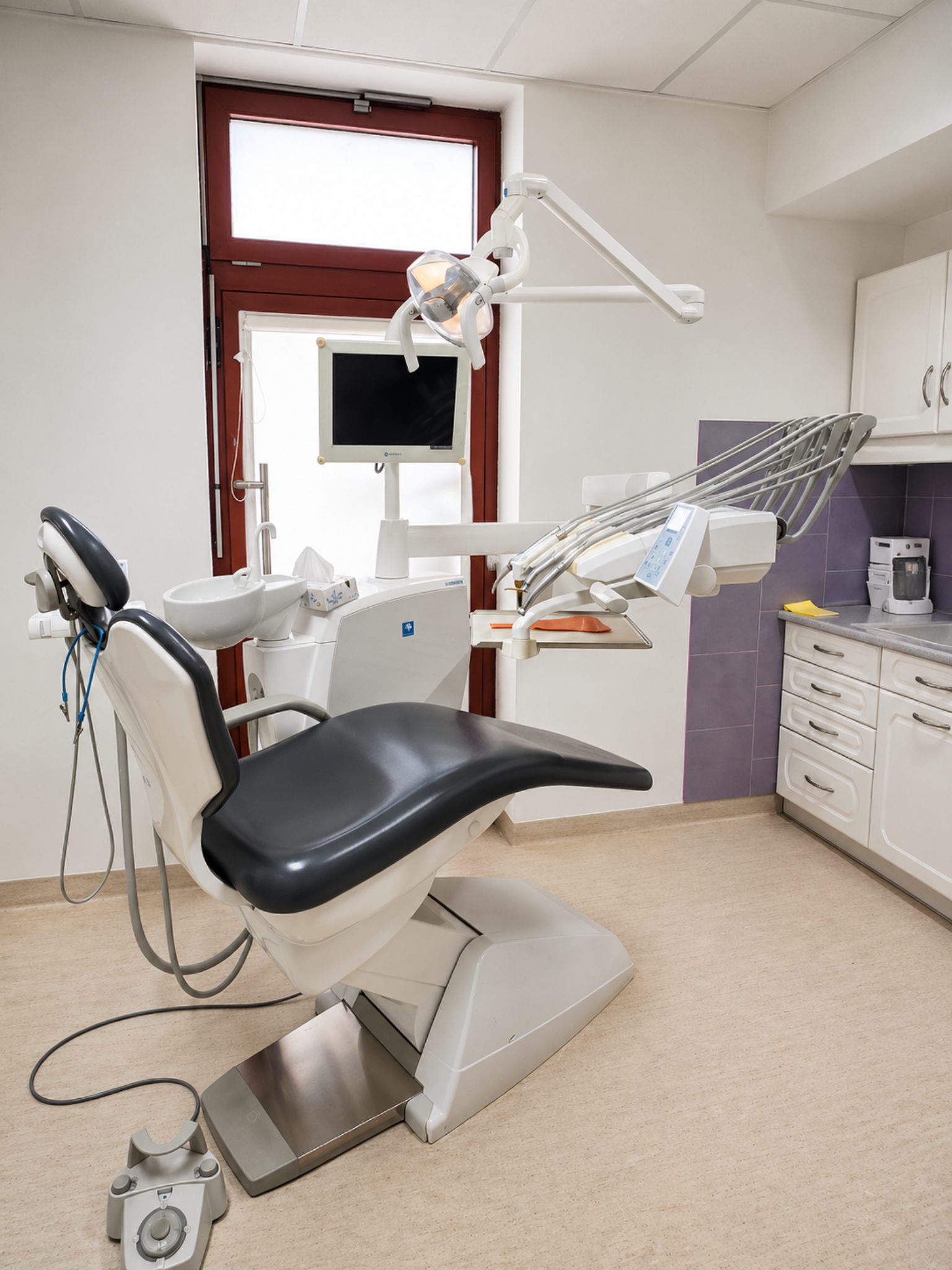 Gabinet stomatologiczny Kal-Dent — unit