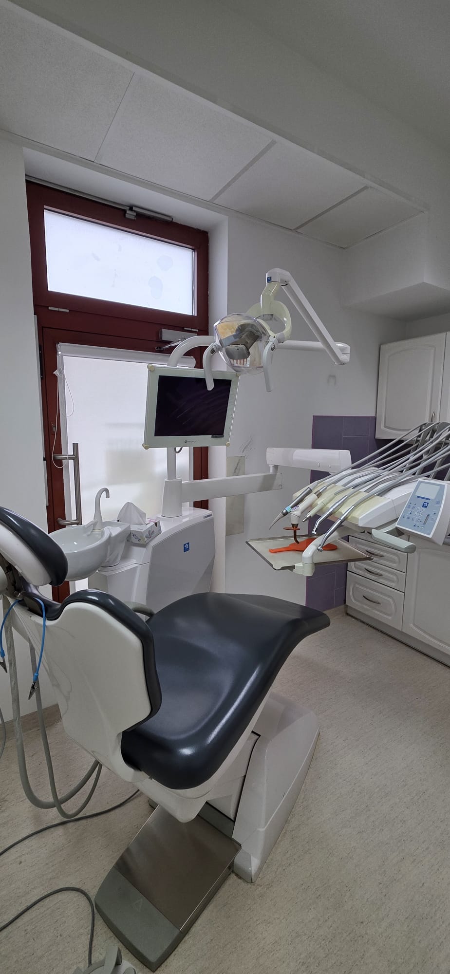 Gabinet stomatologiczny Kal-Dent